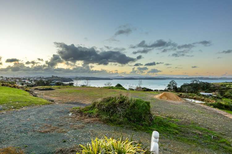 25 Sophia Road Mahurangi East_18