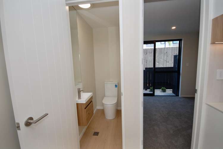 5/139 Tirimoana Road Te Atatu South_8