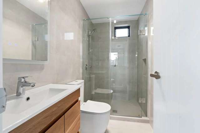 2/29 Raglan Street Mangere East_2