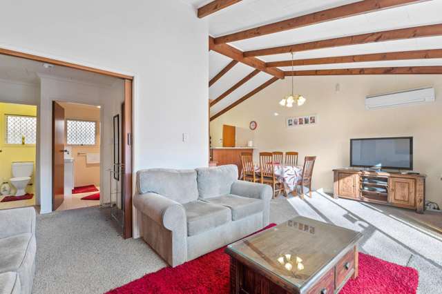 63A Ranolf Street Victoria_1