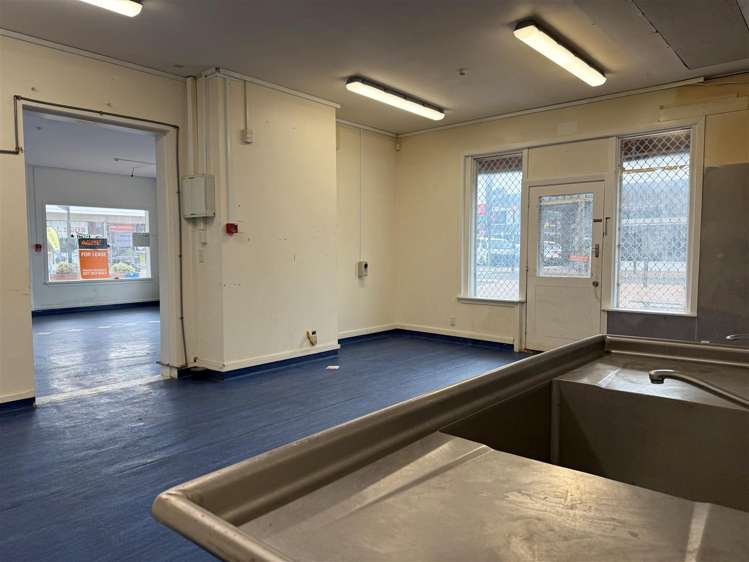 150 Main Street Upper Hutt Central_8