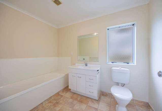 79 Tilberg Street Favona_4