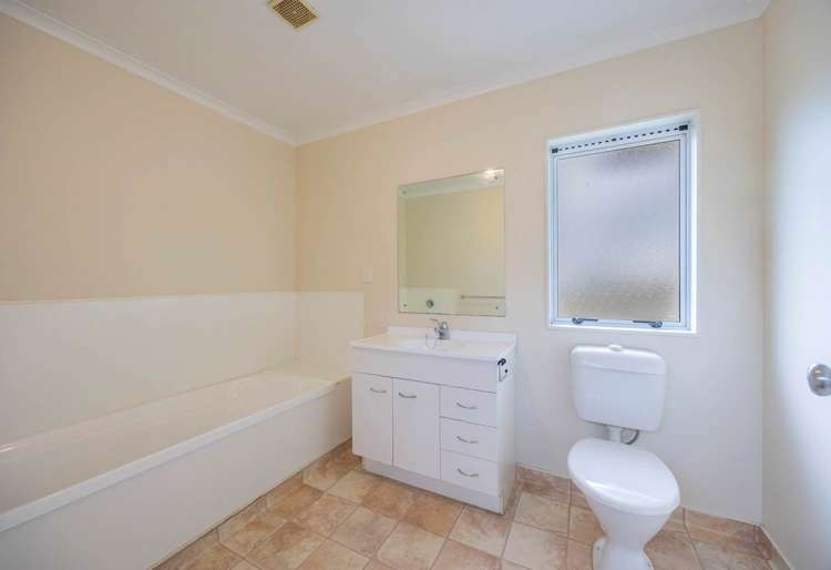 79 Tilberg Street Favona_4