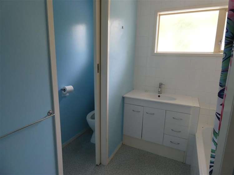 1/22 Chivalry Road Glenfield_11