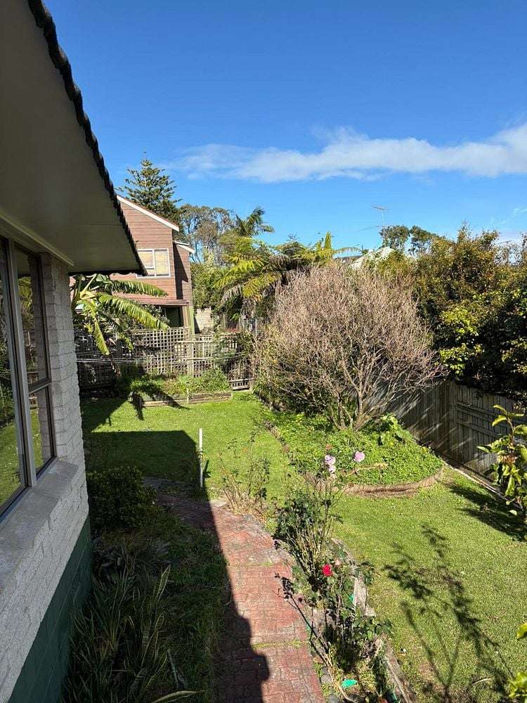 1/3 Tusac Place Totara Vale_12