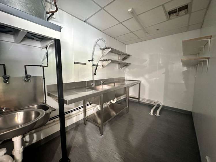 Unit F/206 Victoria Street West City Centre_6