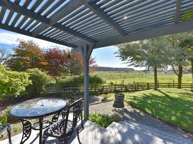 38 Woodend Beach Road Woodend_13