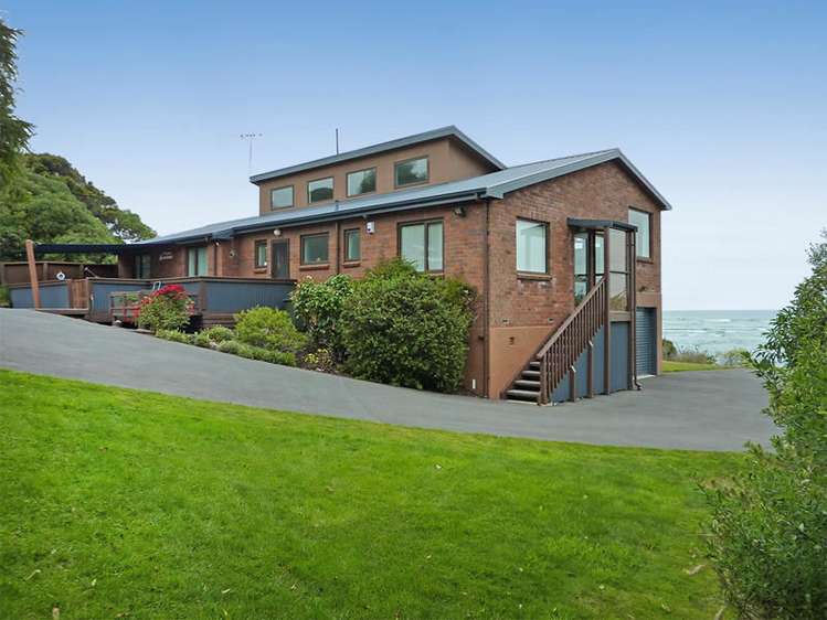 1359 Taieri Mouth Road Taieri Mouth_17