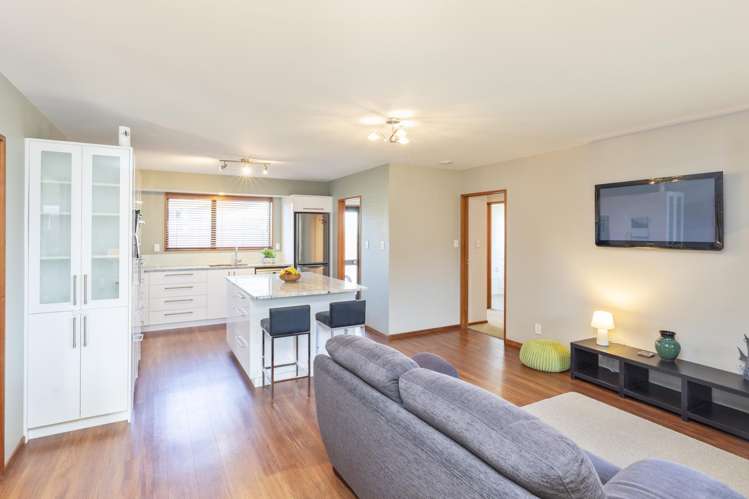8 Orlando Crescent_5