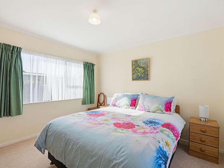 10 Downes Avenue Springvale_28