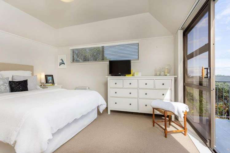 108 Landscape Road Mount Eden_13