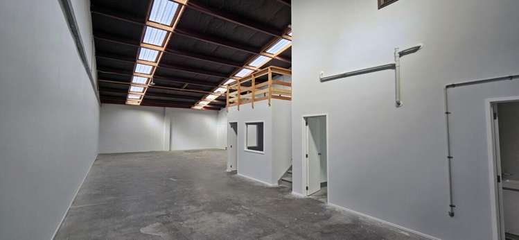 12 Ashfield road Wairau Valley_2