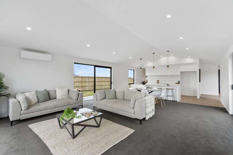 9 Plover Avenue Amberley_5