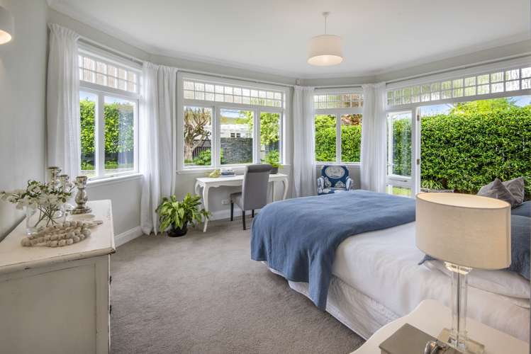 52 Cheltenham Road Devonport_12