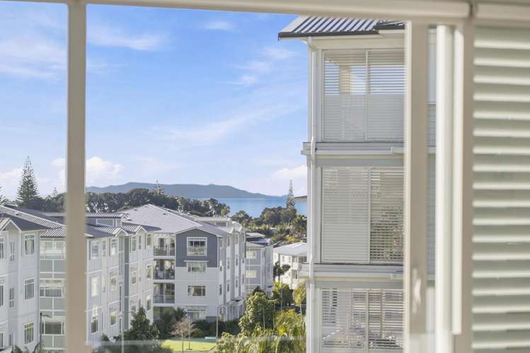 156 Landmark Terrace Orewa_0