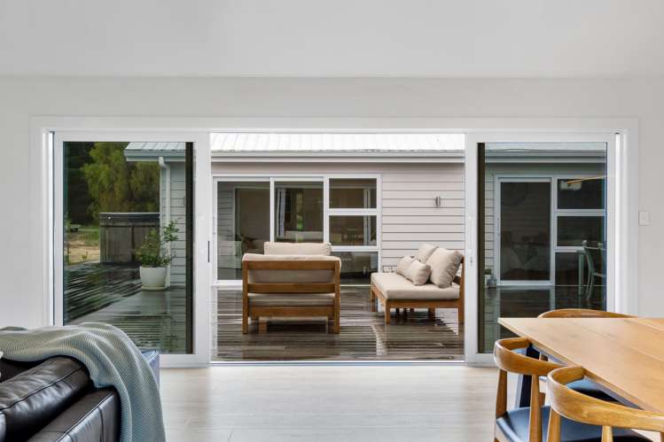 2506 Kahuranaki Road_5