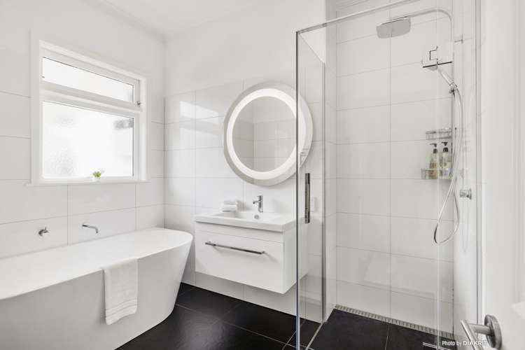 8 Bristow Place Karori_8