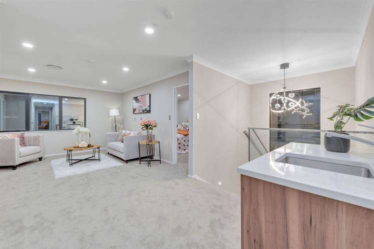 7 Teitei Rise Flat Bush_17