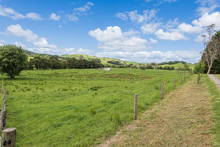 77 Worsp Road Pipiwai_27