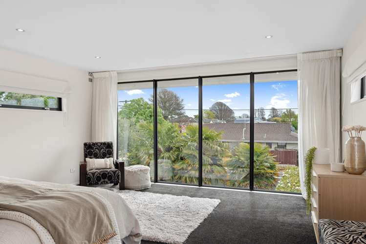 48 Office Road Merivale_11