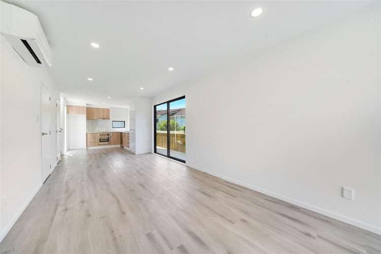 8/2 Wood Street Papakura_3