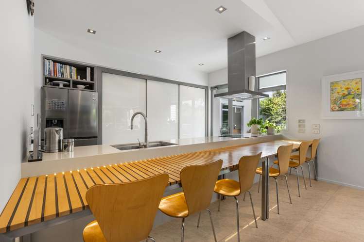 10 Thomas Hunter Lane Greenhithe_6