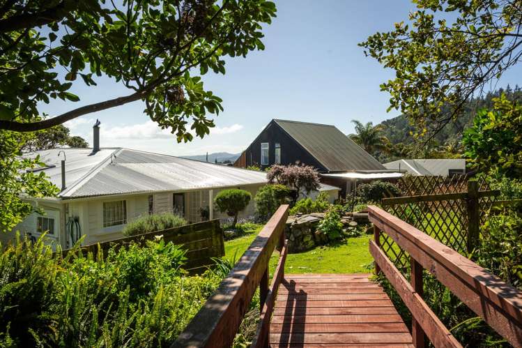 300 Thames Coast Road_2