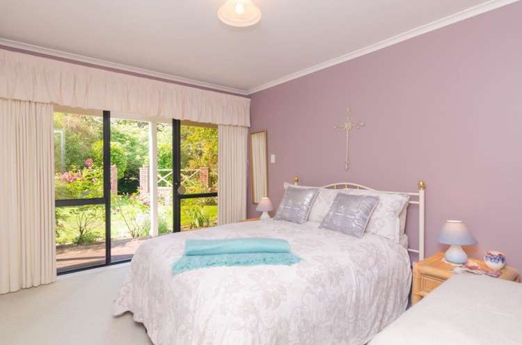 215 Wood Street Woodside_5