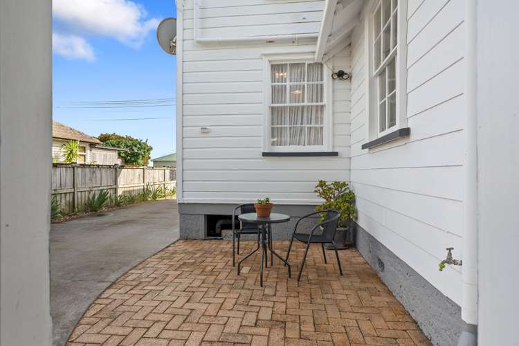 13 Karaka Street Helensville_25