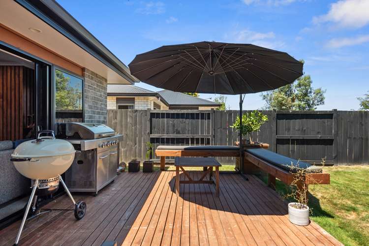 15/11 Errol Close Burbush_10