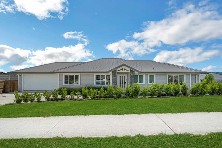 11 AITKENHEAD STREET_0