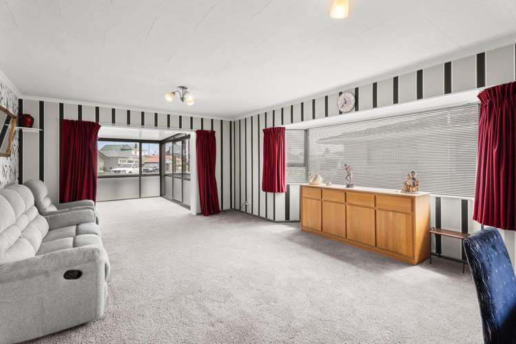 13 Tukapa Street Westown_6