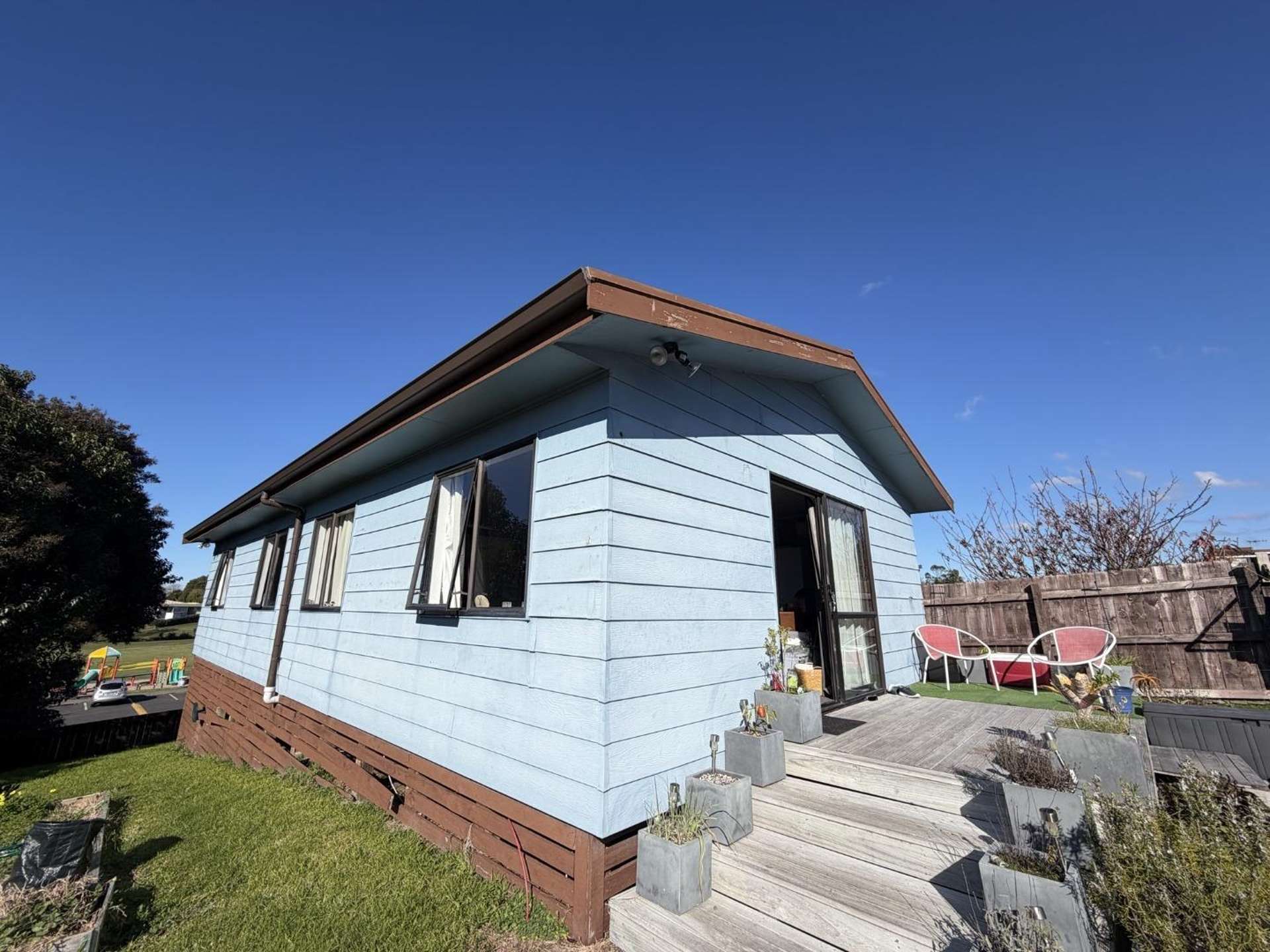 10A Dunlop Road 11555_0