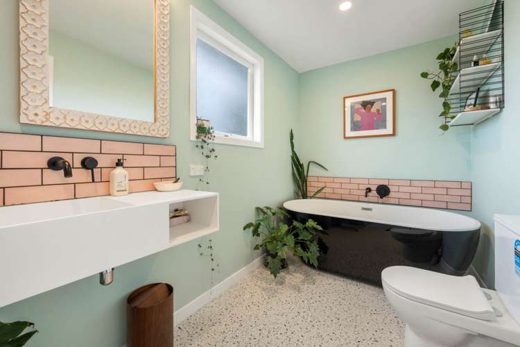 56 Dundee Place Blockhouse Bay_10