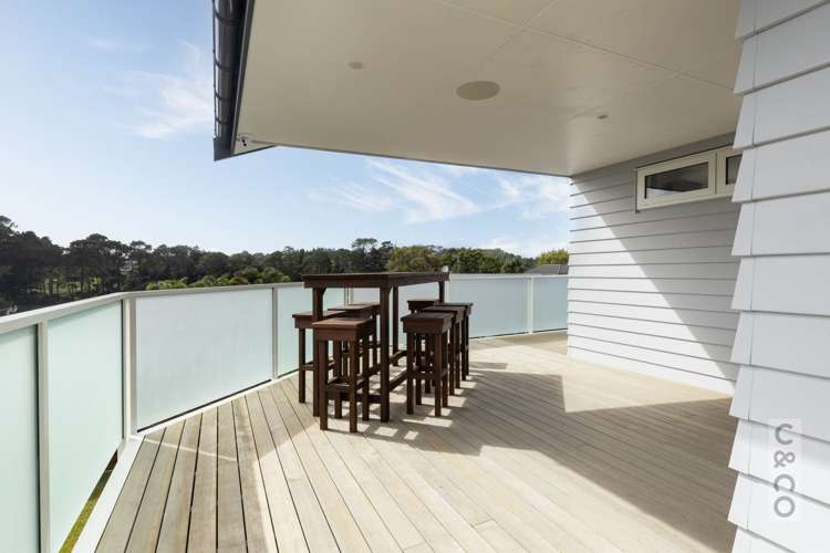 59 Queen Street Riverhead_42