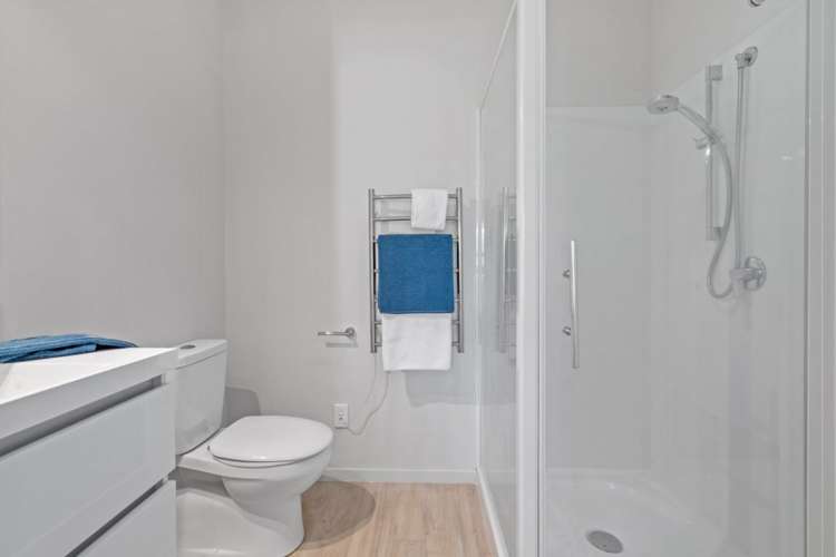 11g Clarence Street South Addington_15