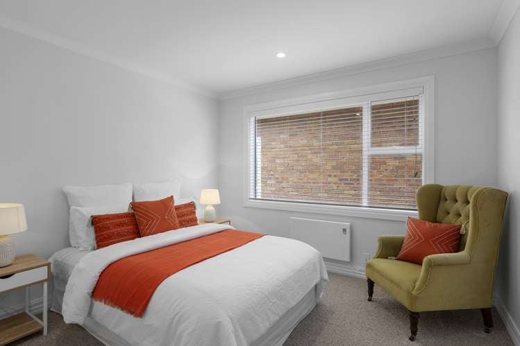 10 Dundee Close Darfield_16