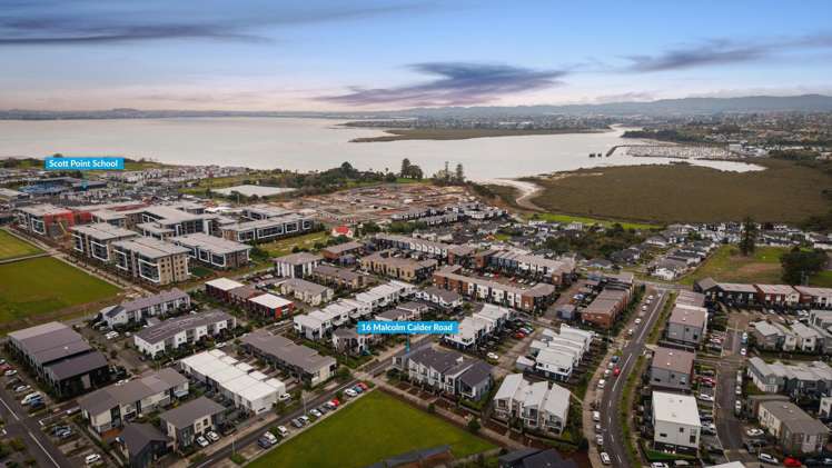 16 Malcolm Calder Road Hobsonville_26