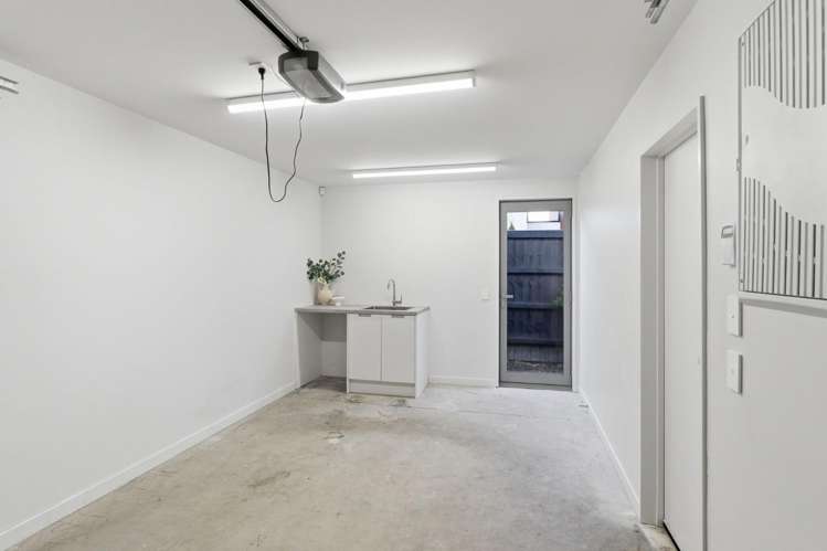 3/43 Maxwell Street Riccarton_16
