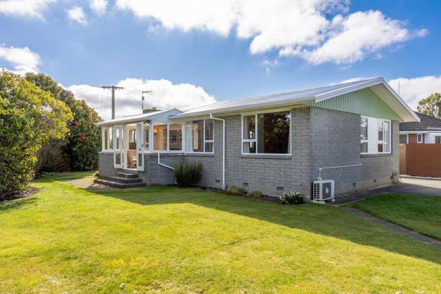 16 Geelong Place Burnside_1