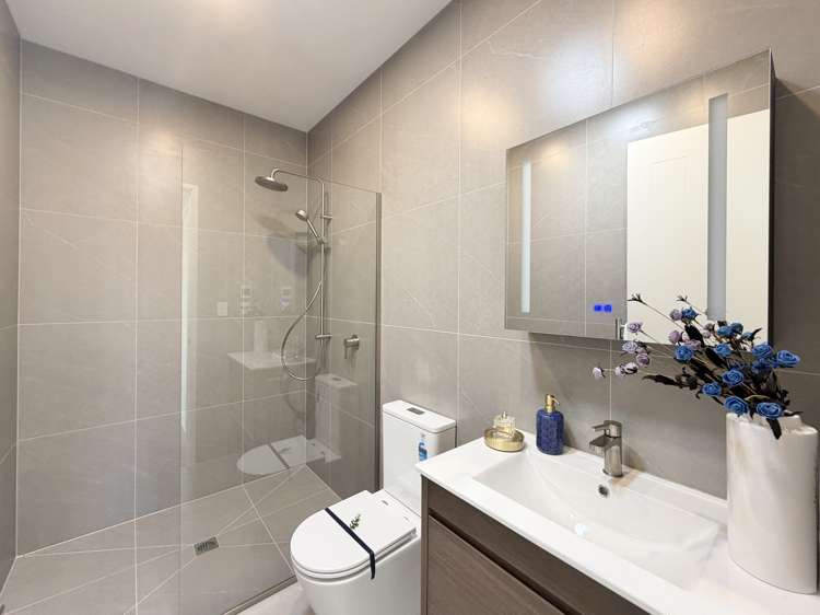 98 Huanui Drive Orewa_15