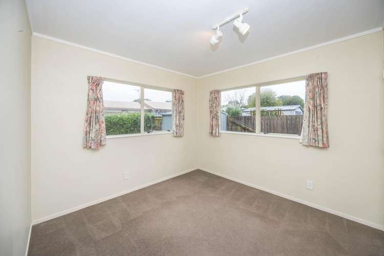 9 Cromwell Drive Fitzroy_14