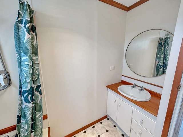 43 Stewart Crescent 2138_4