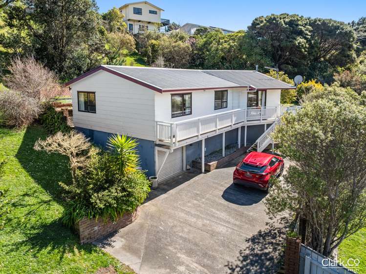 53 Omapere Street Whitby_16