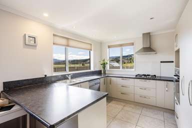273D Gladstone Road North_3