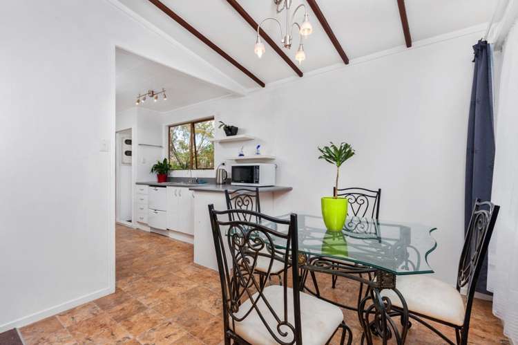 26 Aquarius Avenue Glen Eden_6