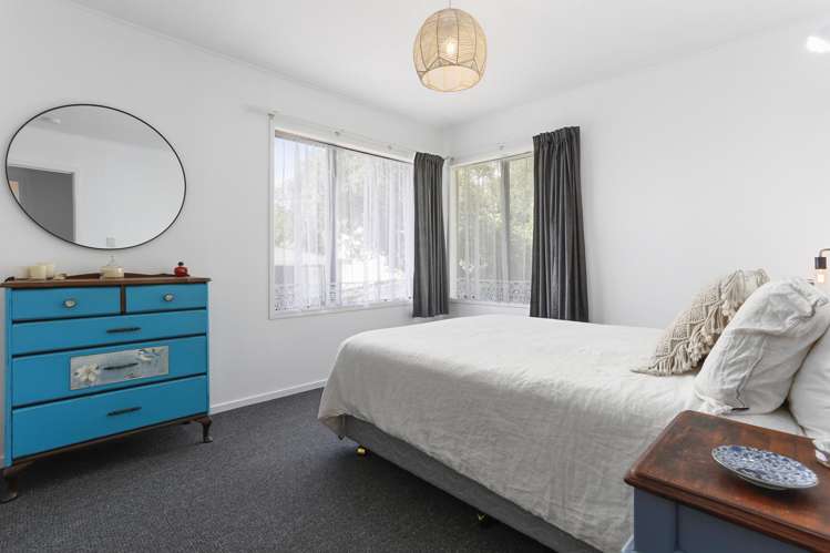 2/59 West Coast Road Glen Eden_9