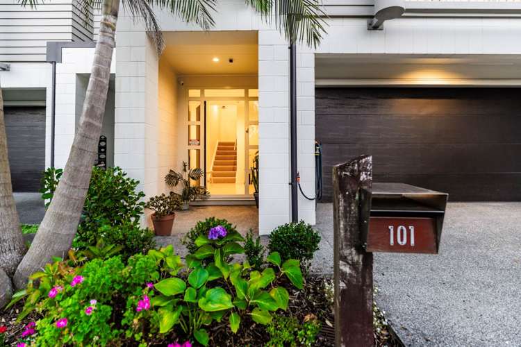 101 Barbarich Drive Stonefields_30