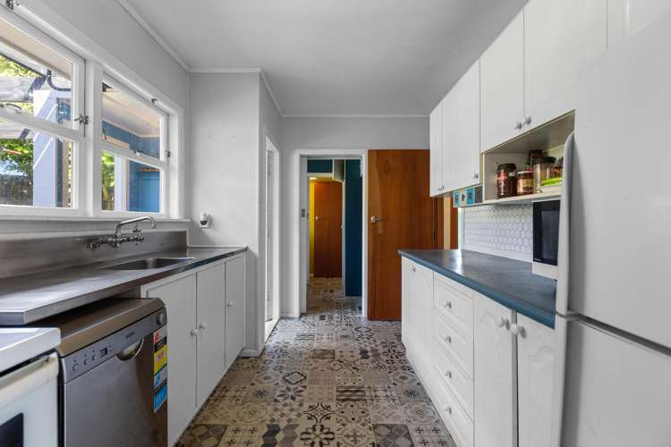 142 Welcome Bay Road Welcome Bay_4