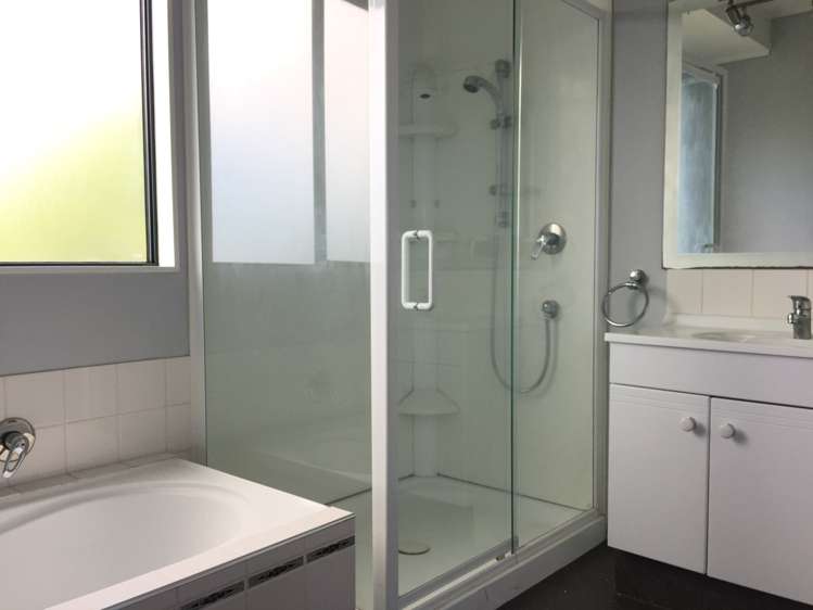 57 Buscomb Avenue Henderson_14